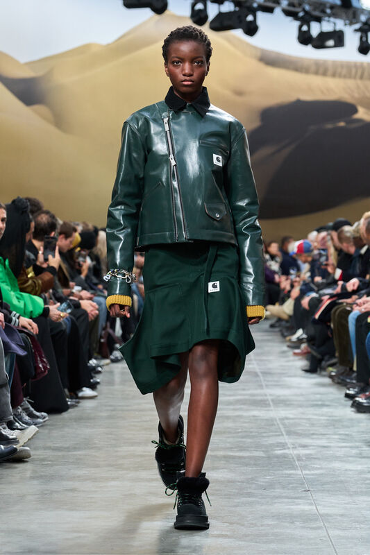 Sacai m F25 053