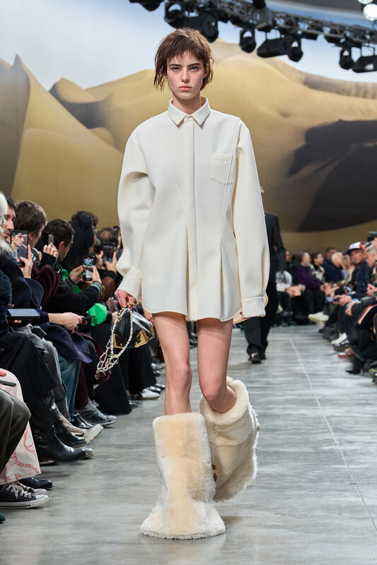 Sacai m F25 063
