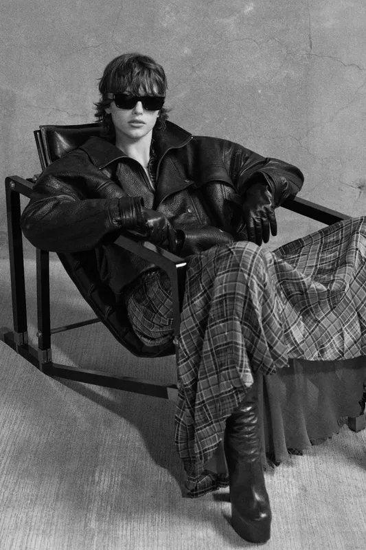 00005-saint-laurent-pre-fall-2025-ready-to-wear-credit-brand