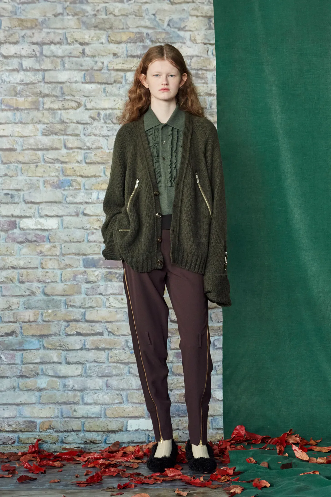 00015-undercover-pre-fall-2025-credit-brand