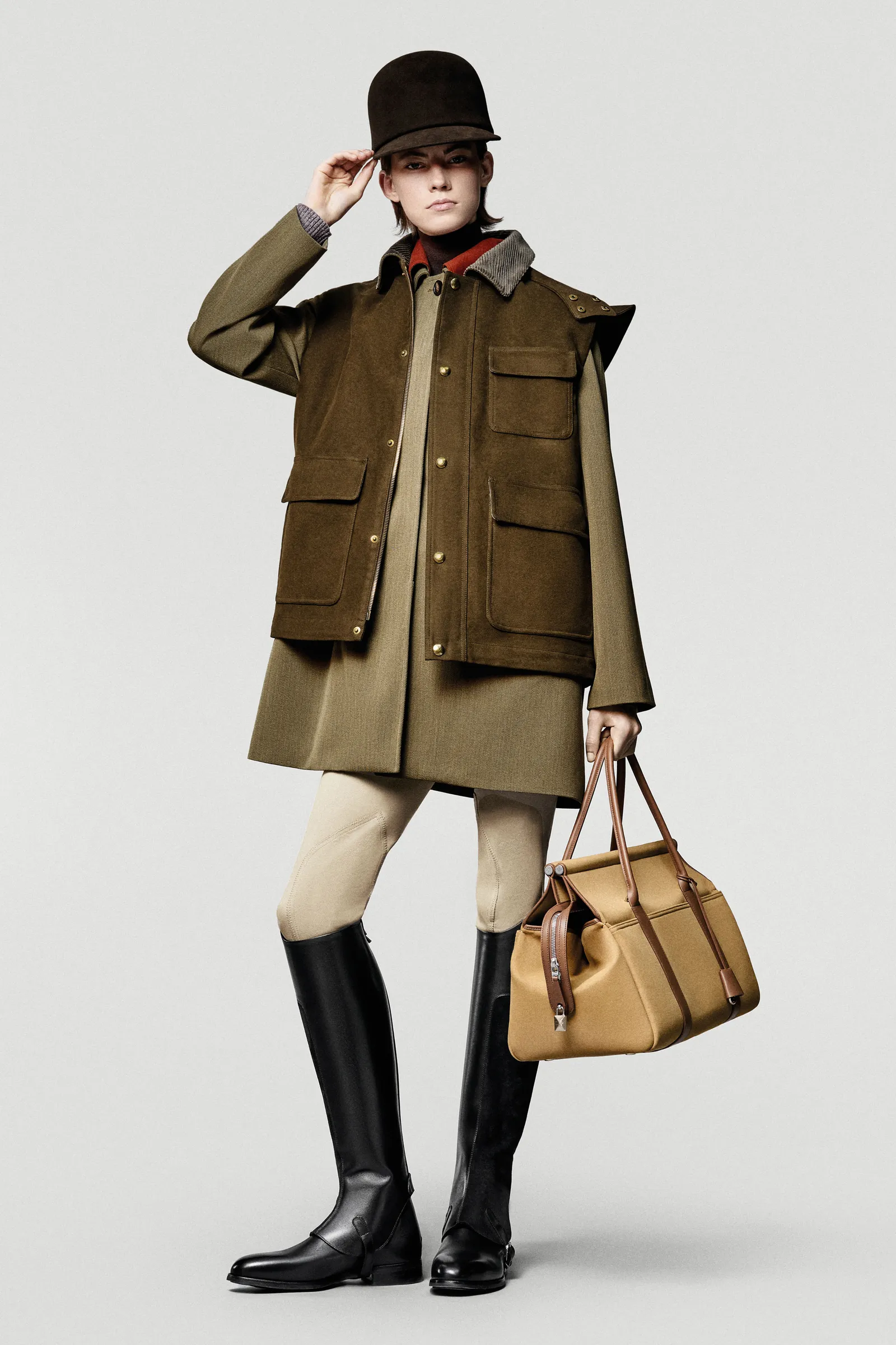 00005-loro-piana-fall-2025-ready-to-wear-credit-brand