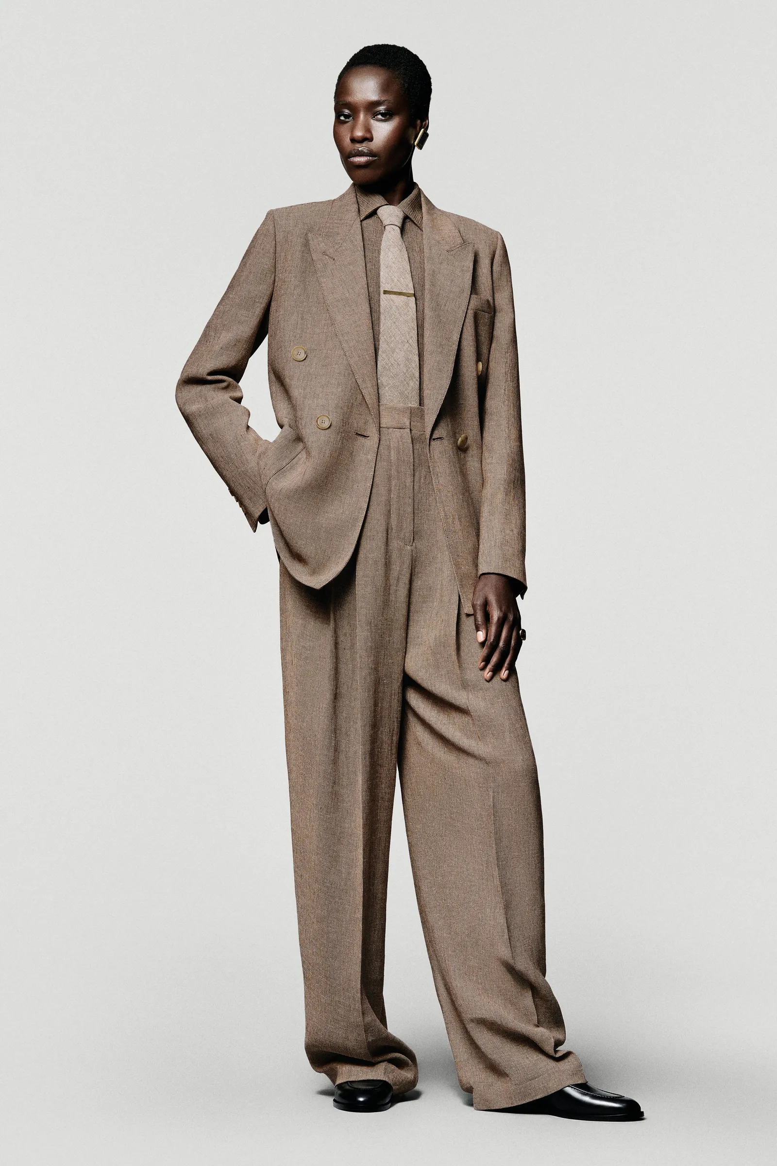 00012-loro-piana-fall-2025-ready-to-wear-credit-brand