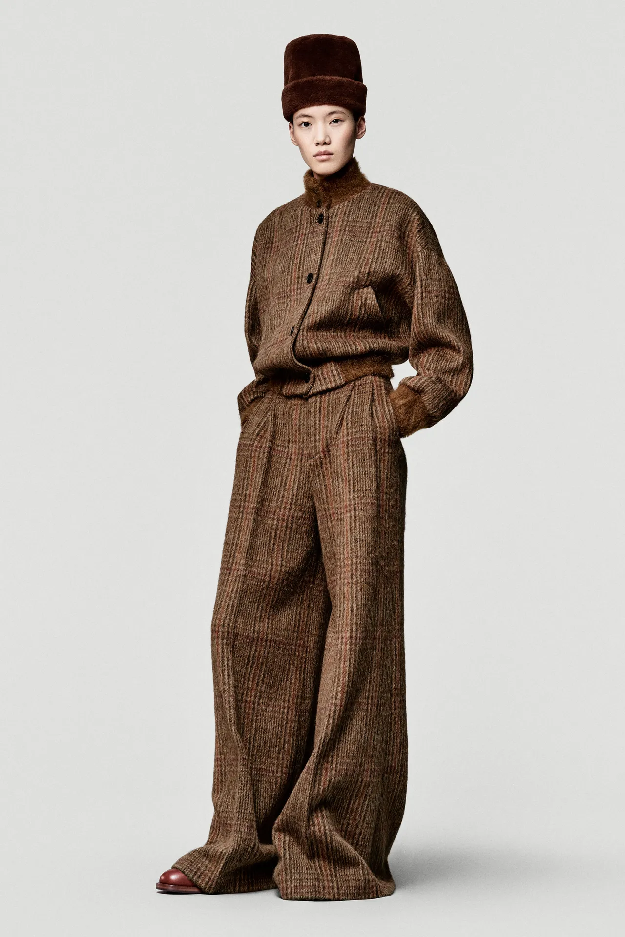 00038-loro-piana-fall-2025-ready-to-wear-credit-brand