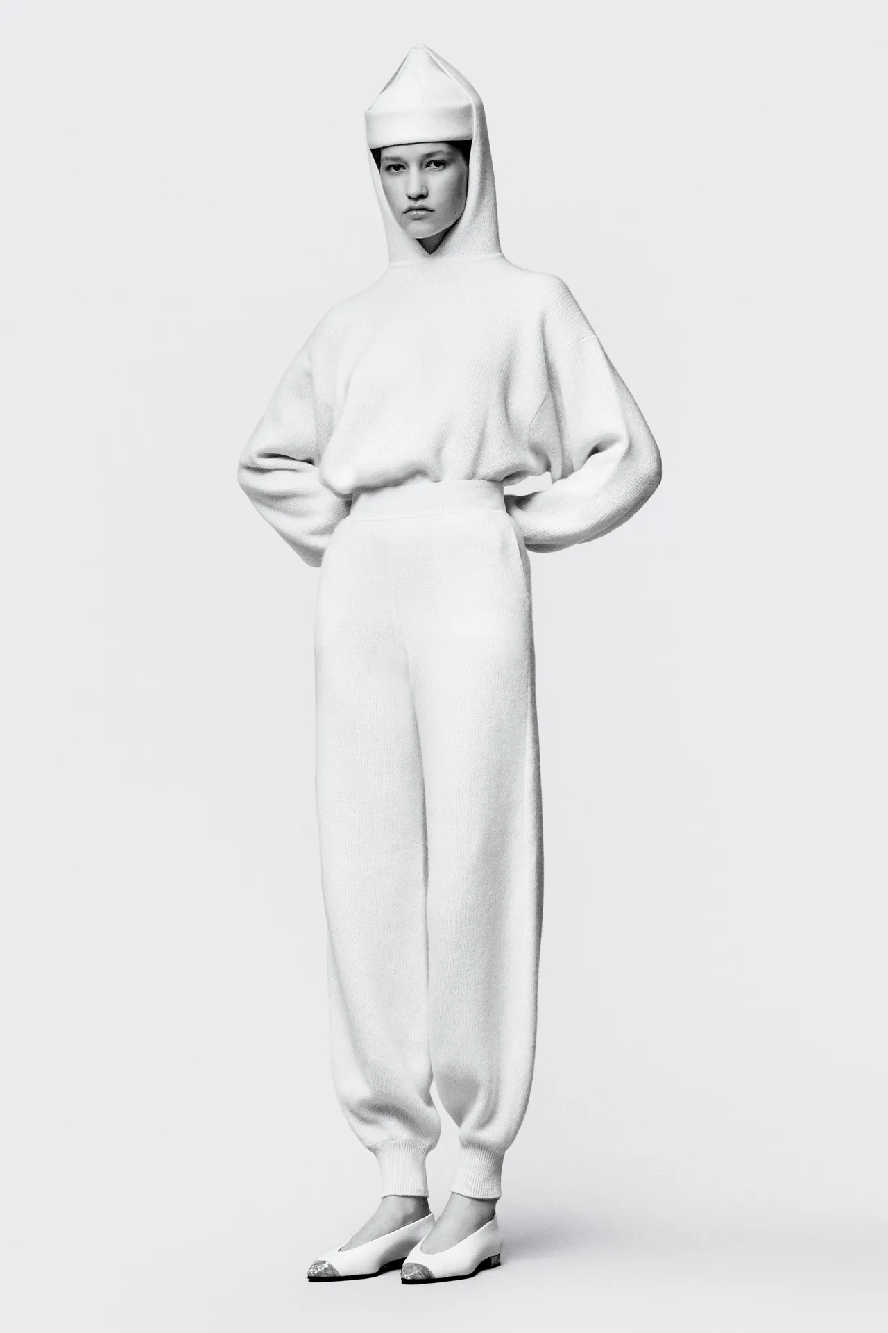 00054-loro-piana-fall-2025-ready-to-wear-credit-brand