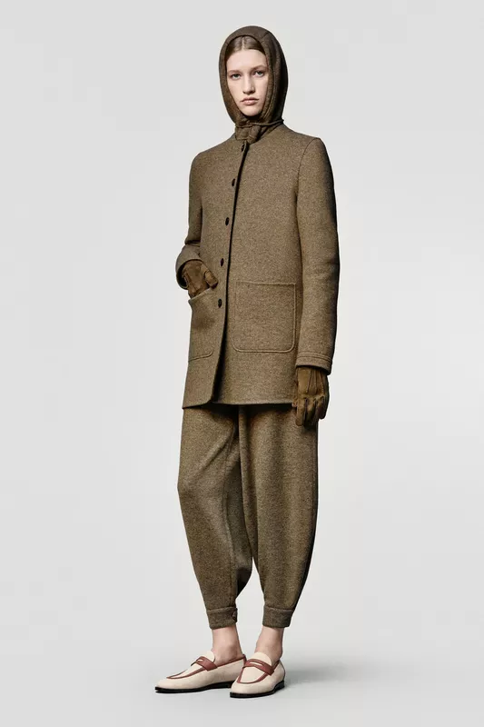 00004-loro-piana-fall-2025-ready-to-wear-credit-brand