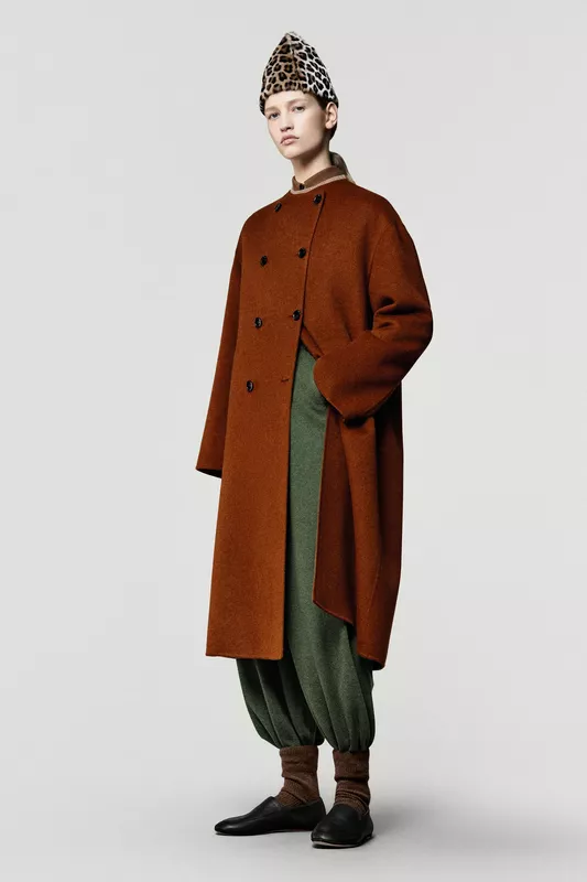 00013-loro-piana-fall-2025-ready-to-wear-credit-brand