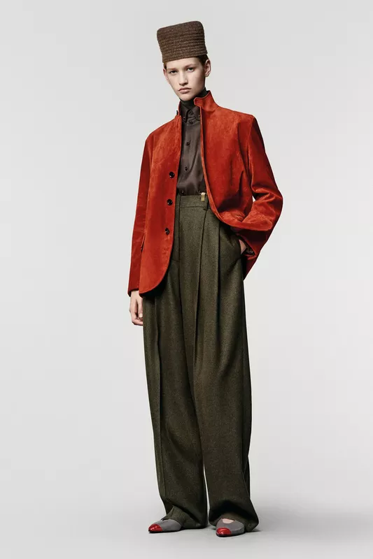 00022-loro-piana-fall-2025-ready-to-wear-credit-brand