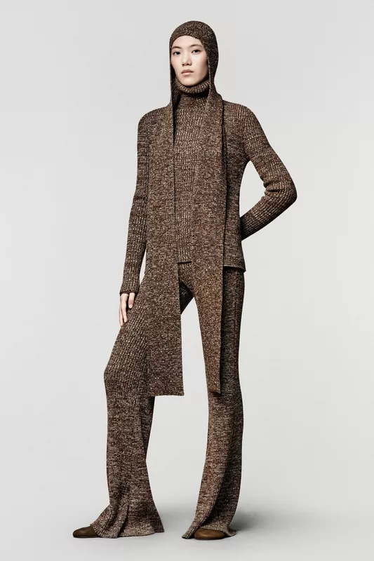 00028-loro-piana-fall-2025-ready-to-wear-credit-brand