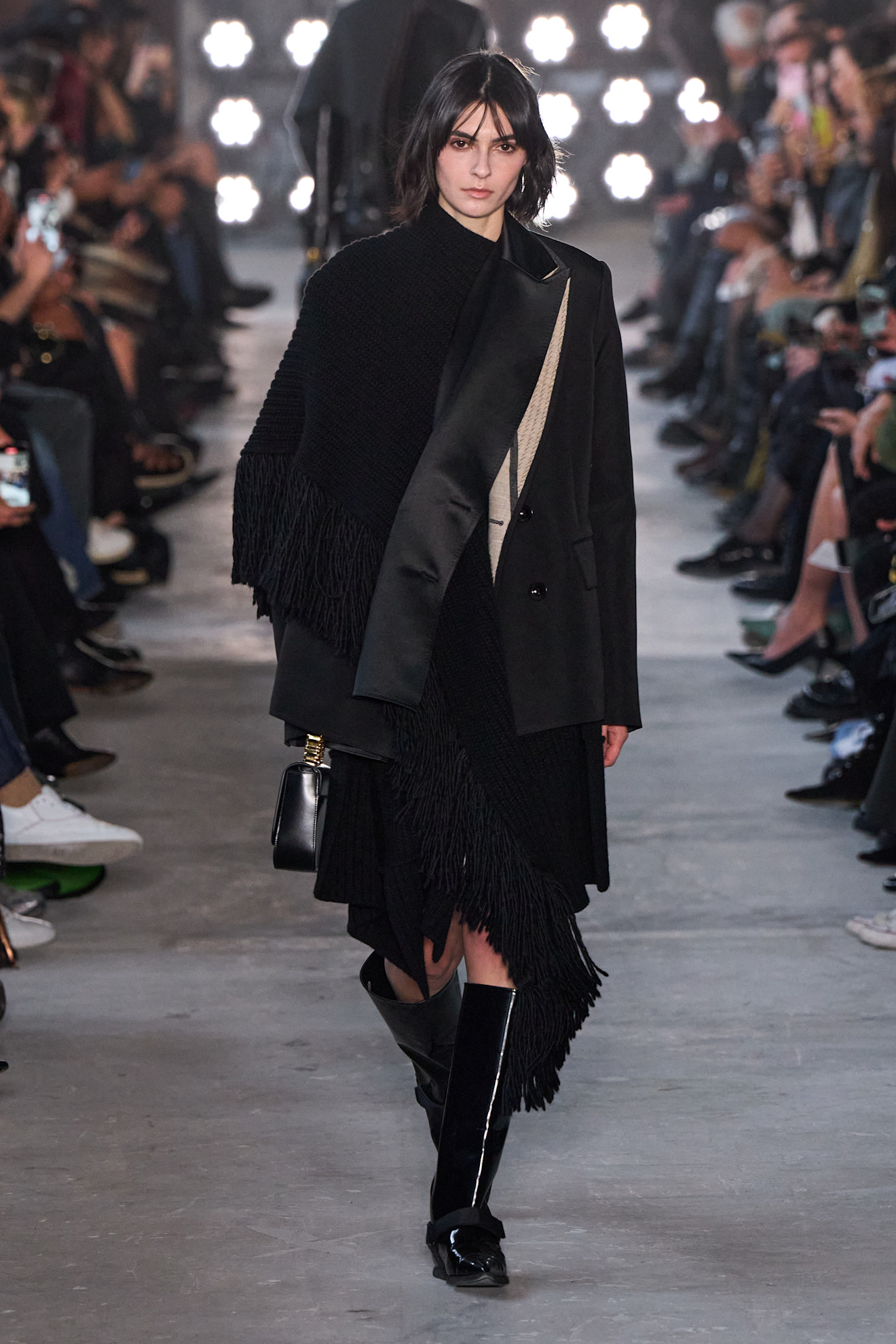 Sacai F25 037