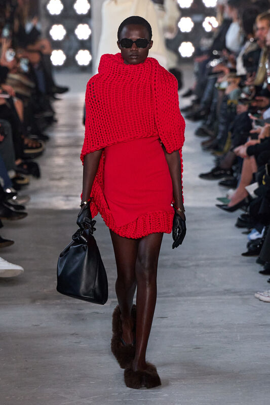Sacai F25 013