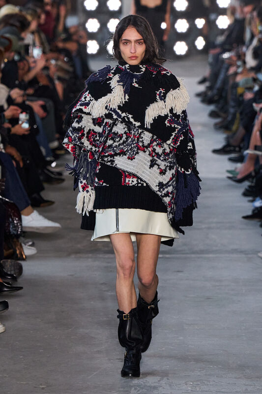 Sacai F25 018