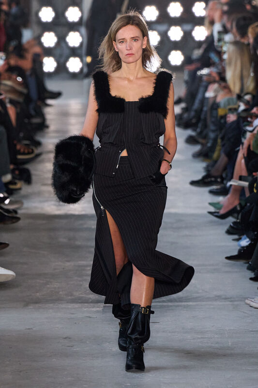 Sacai F25 019