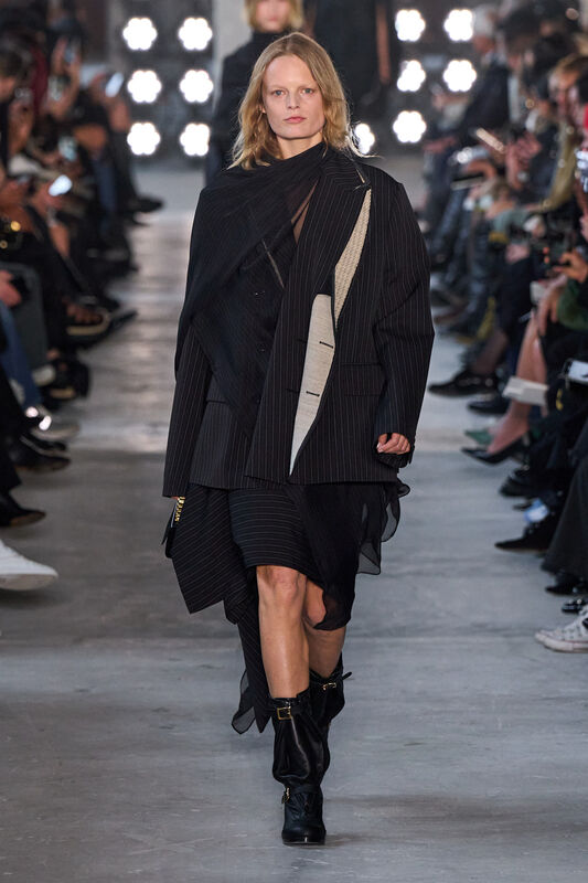 Sacai F25 020