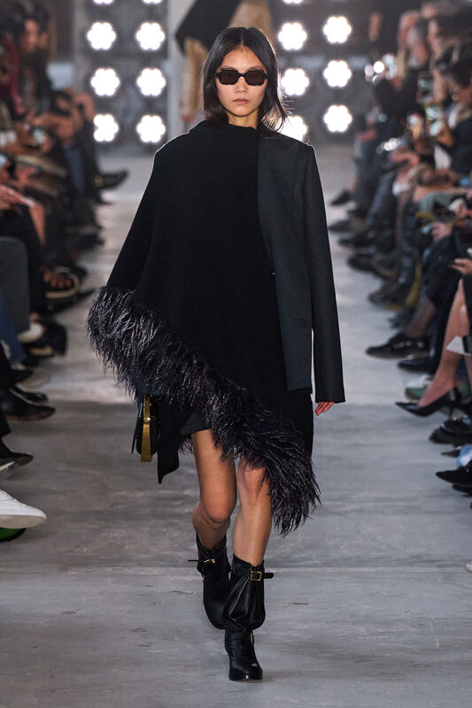 Sacai F25 039