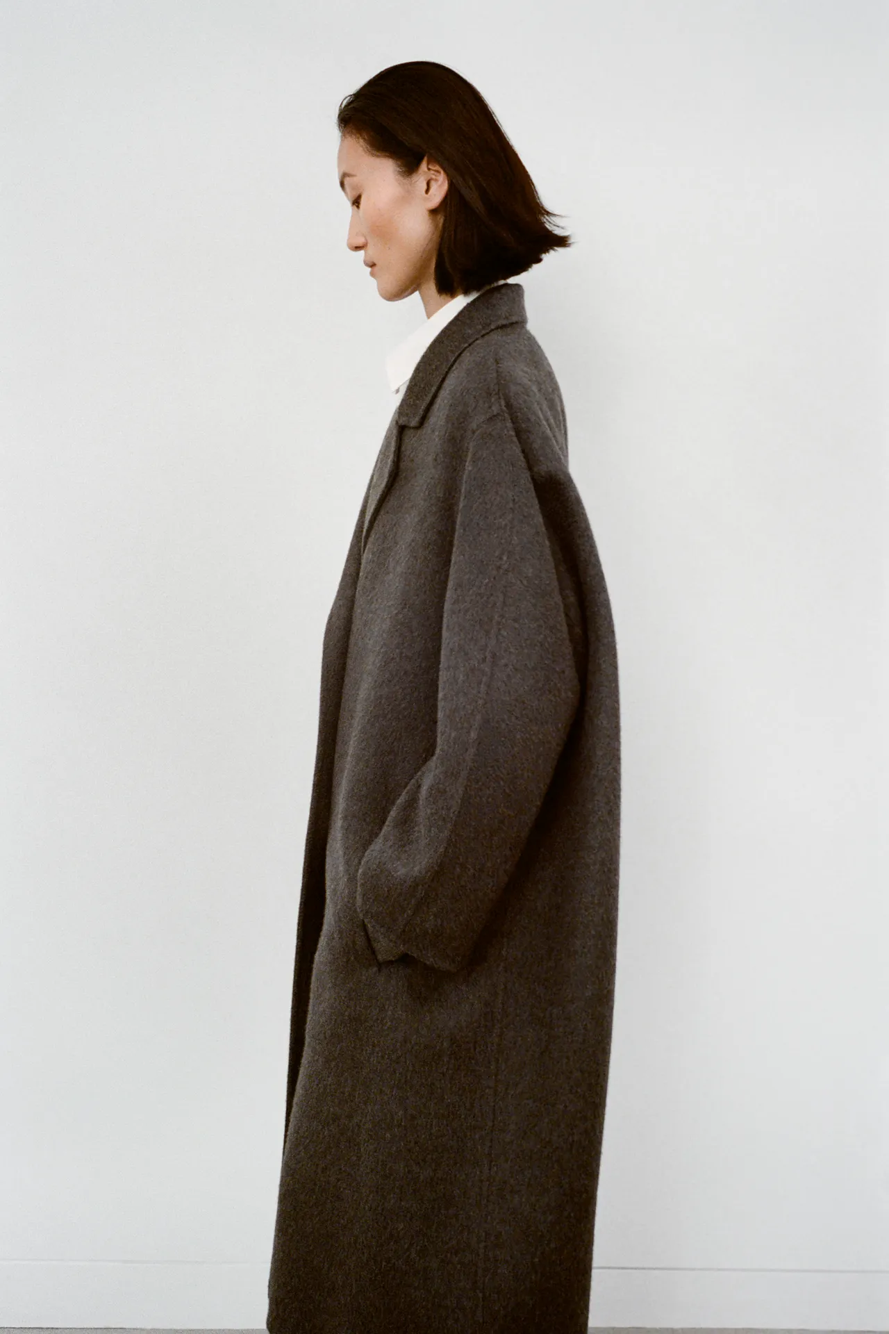00019-the-row-fall-2025-ready-to-wear-credit-brand