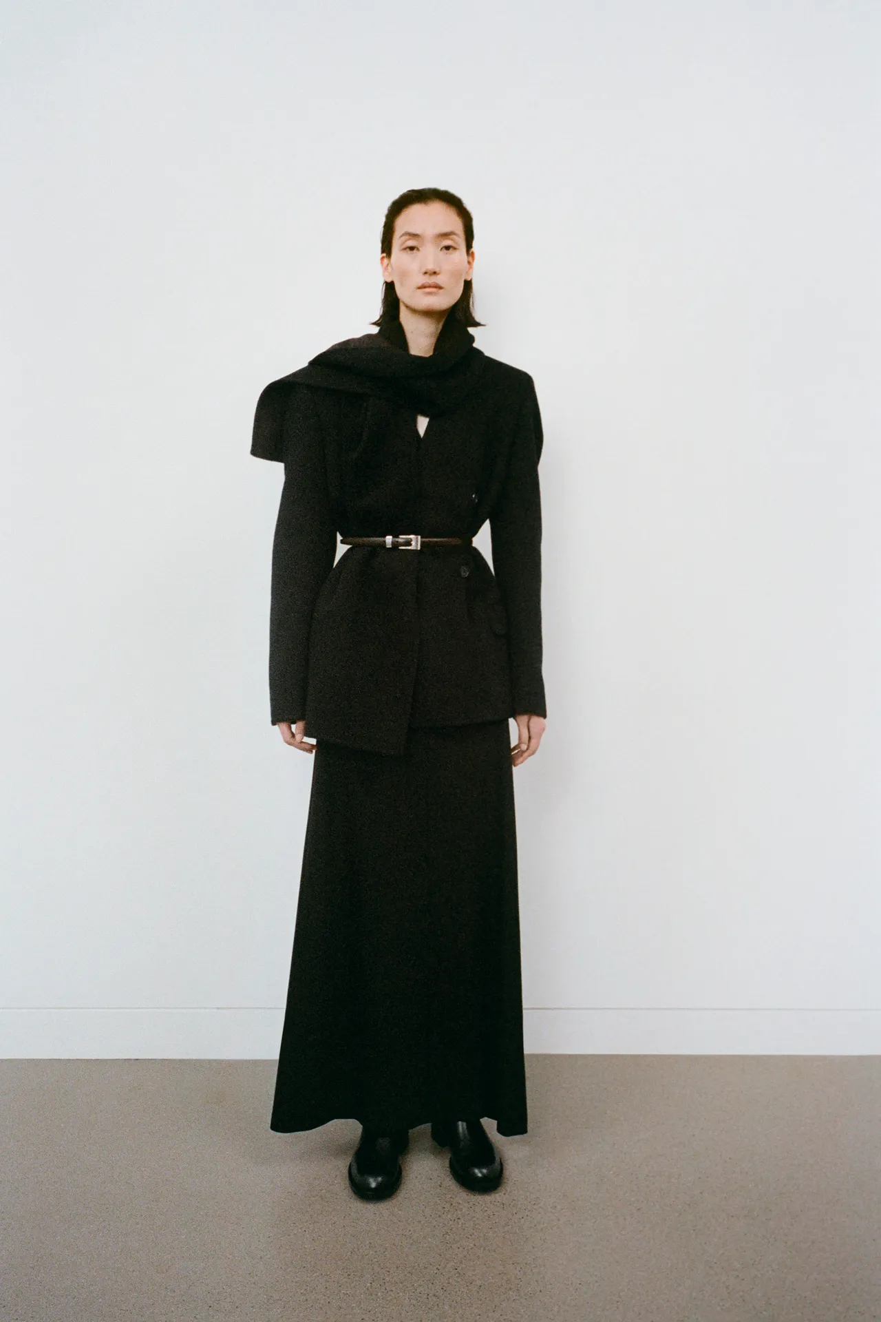 00024-the-row-fall-2025-ready-to-wear-credit-brand