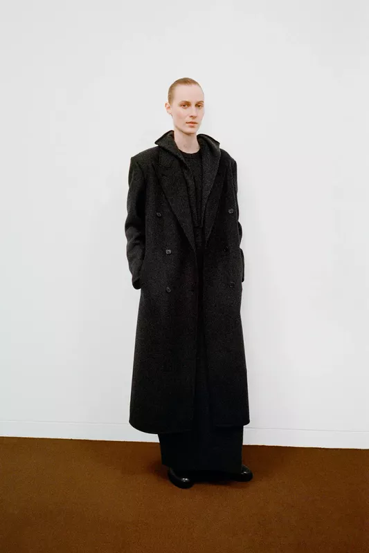 00005-the-row-fall-2025-ready-to-wear-credit-brand