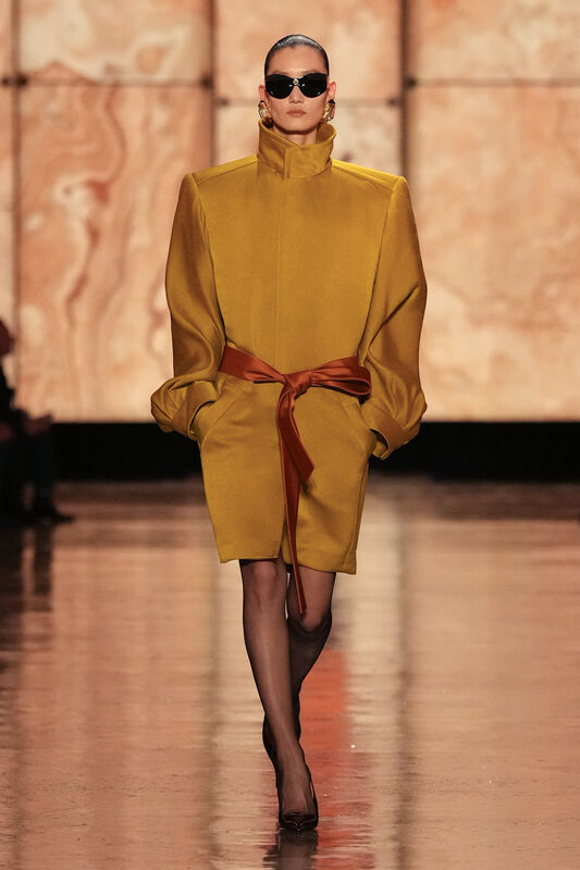 Saint Laurent F25 007