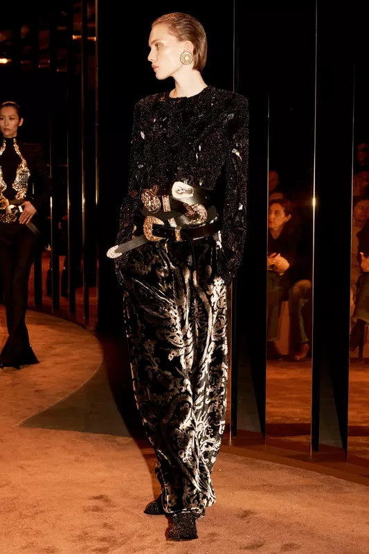 00041-schiaparelli-fall-2025-ready-to-wear-courtesy-of-schiaparelli