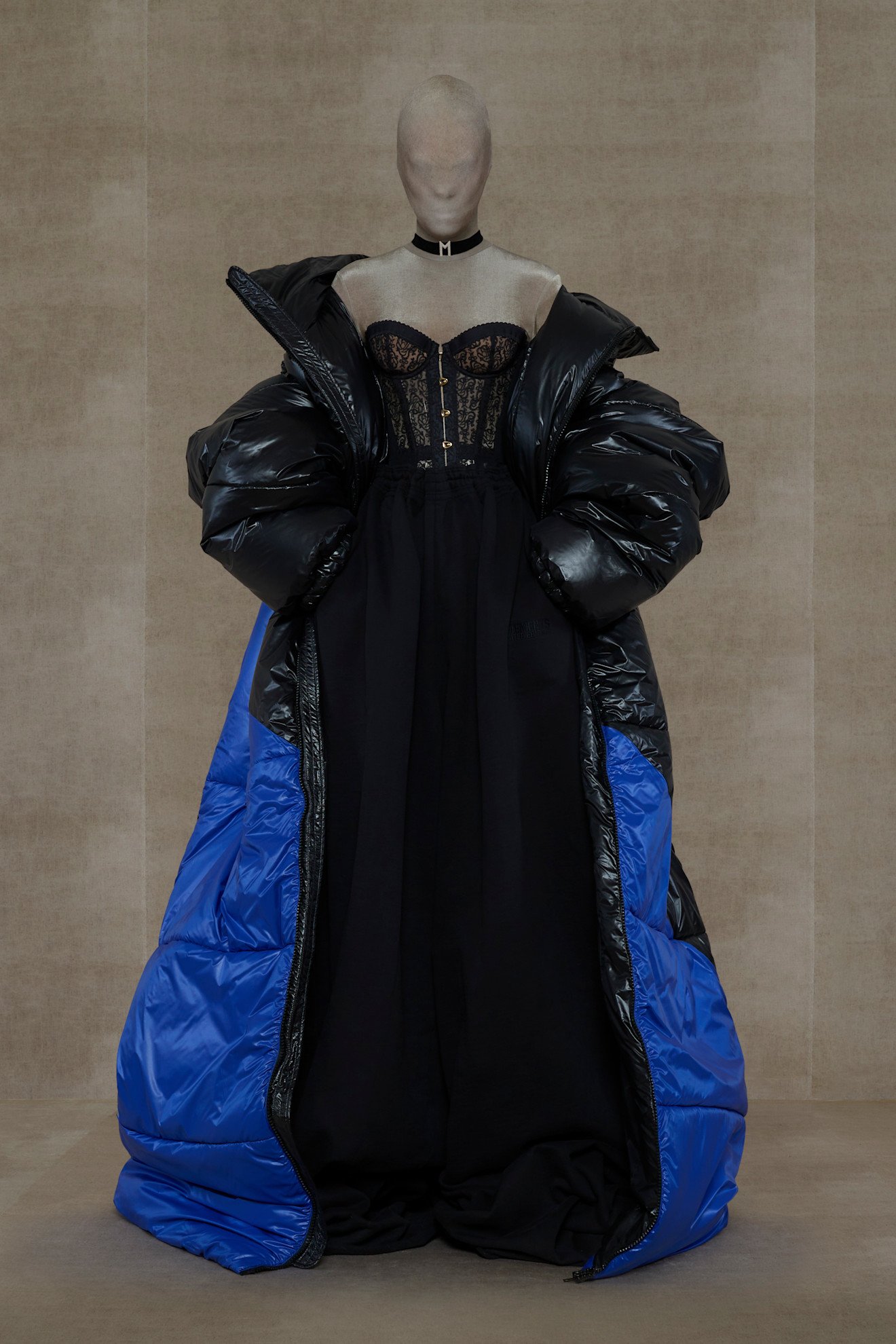 Vetements PO S24 013