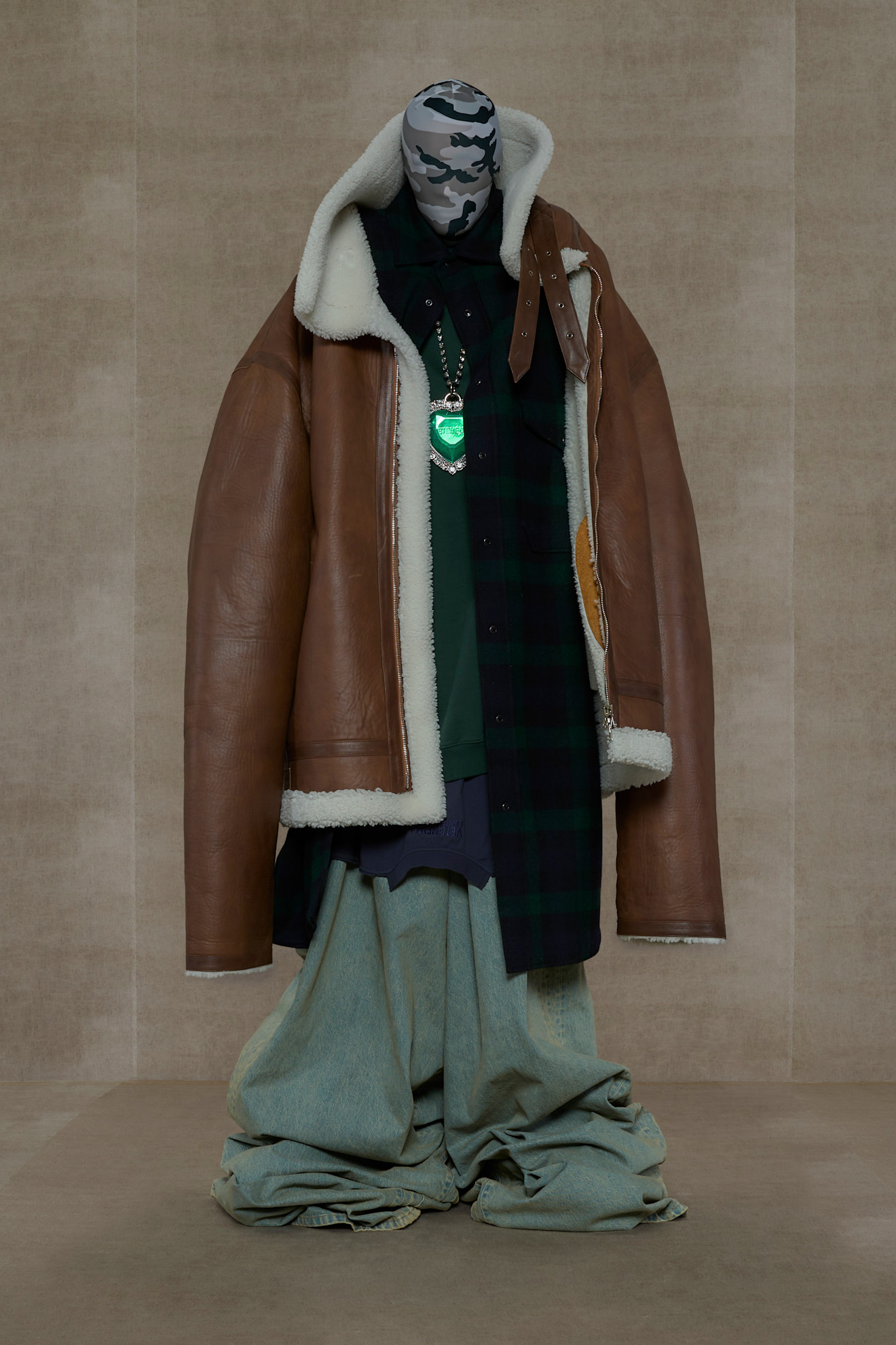 Vetements PO S24 032