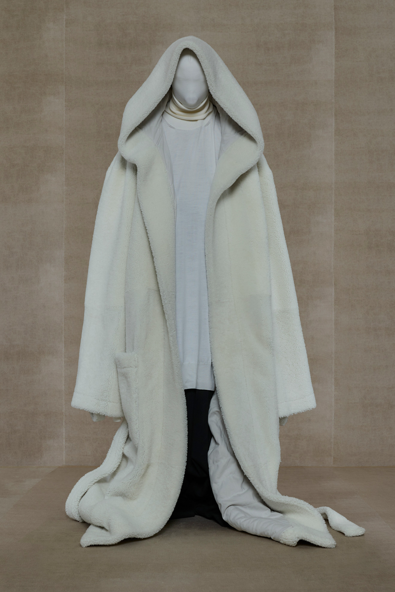 Vetements PO S24 063