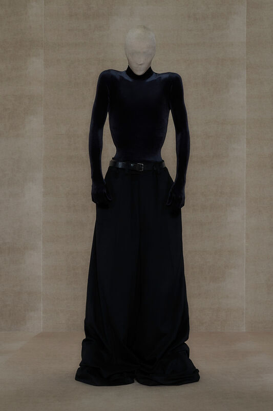 Vetements PO S24 004