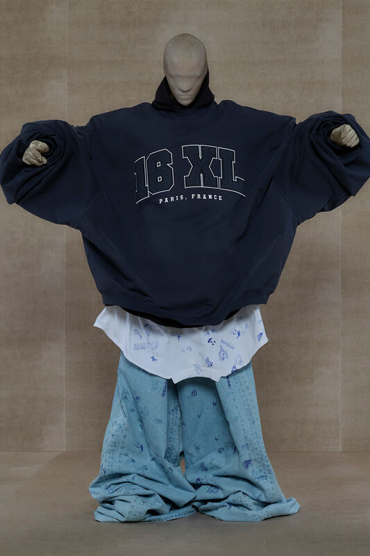 Vetements PO S24 007