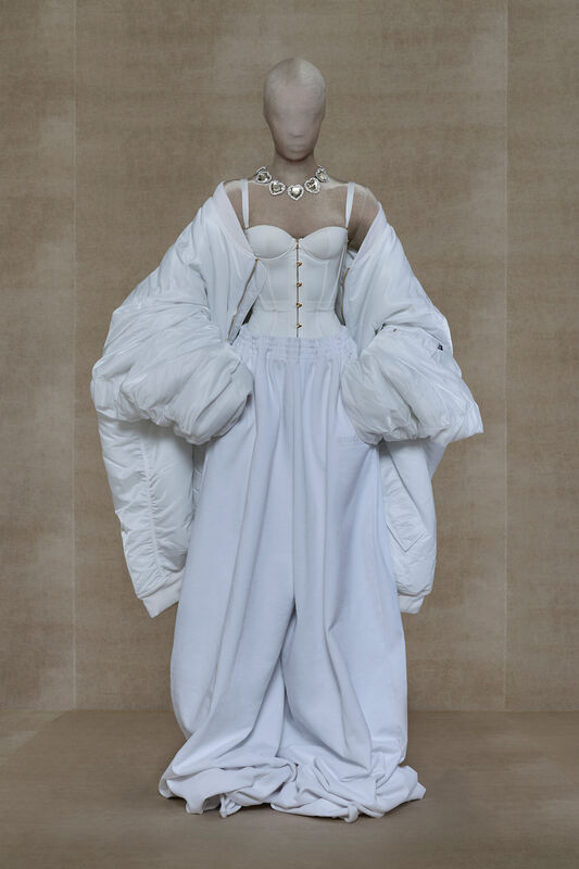 Vetements PO S24 042