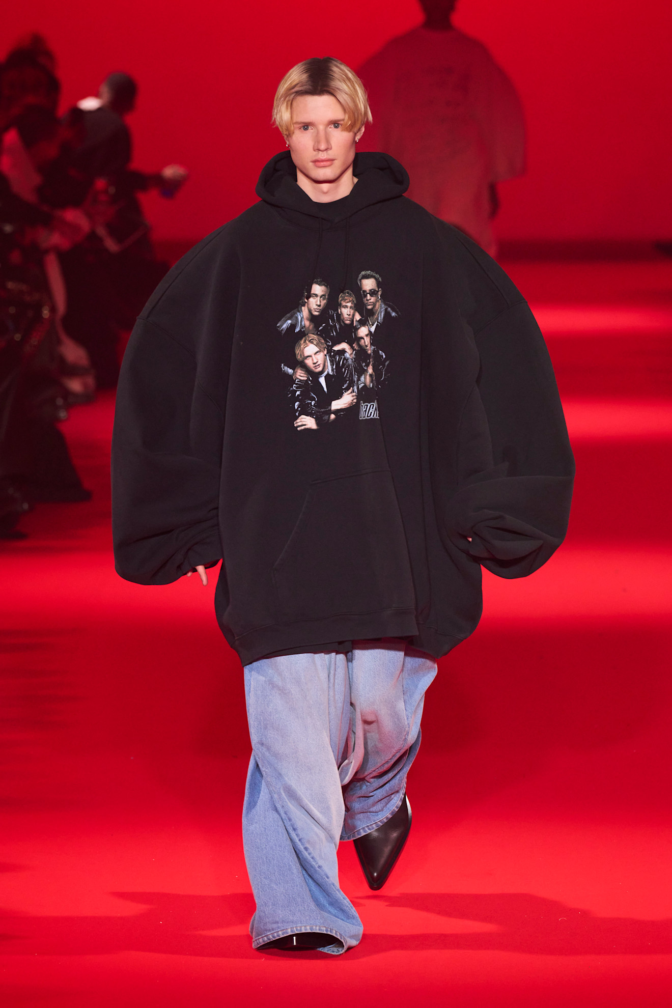Vetements F24 054