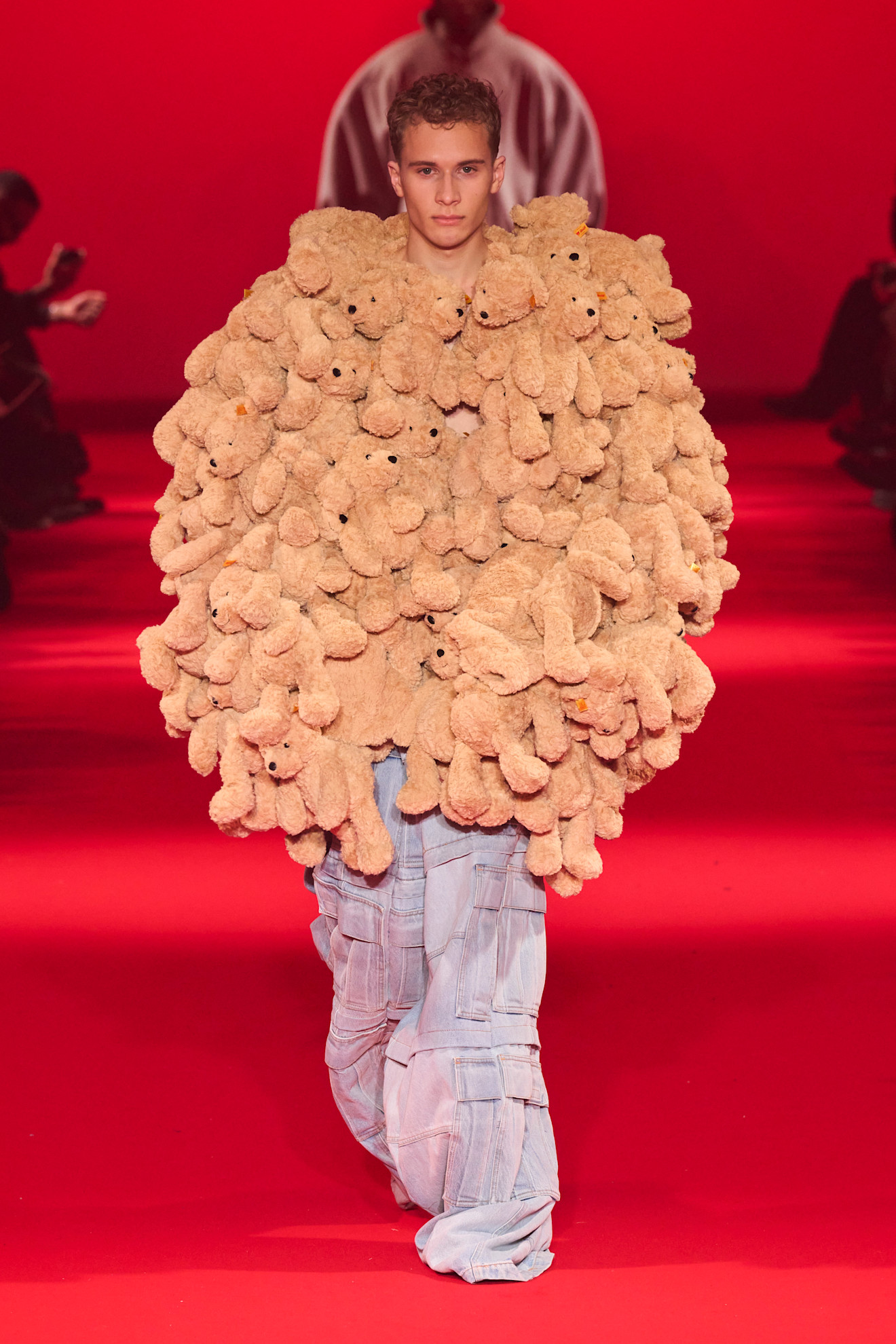 Vetements F24 056