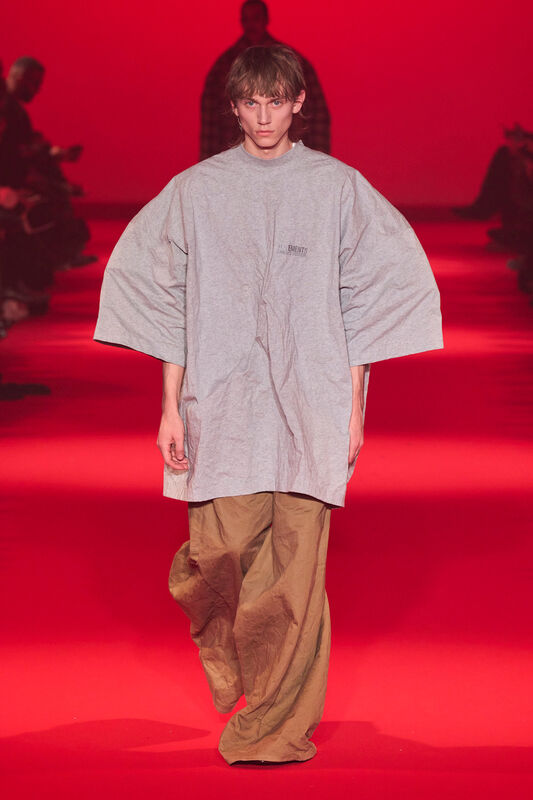 Vetements F24 013