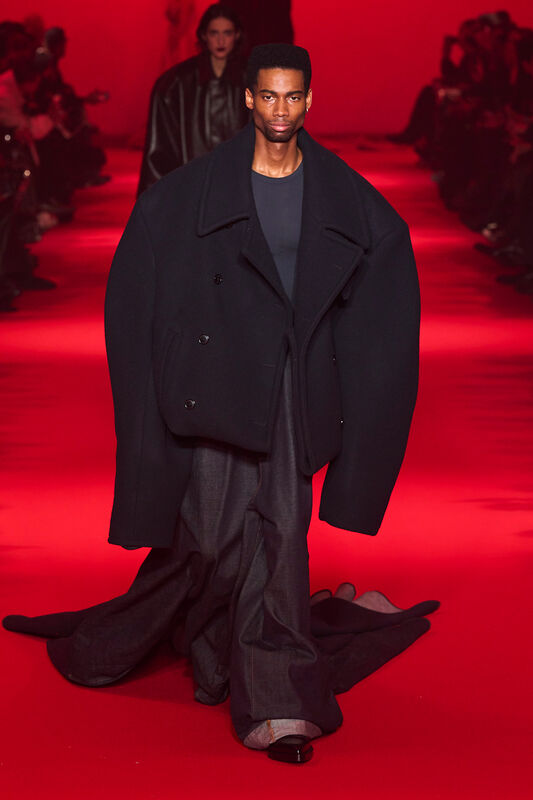Vetements F24 033