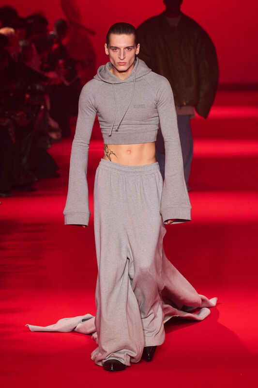 Vetements F24 038