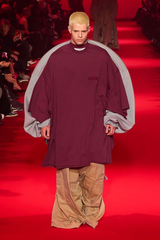 Vetements F24 041