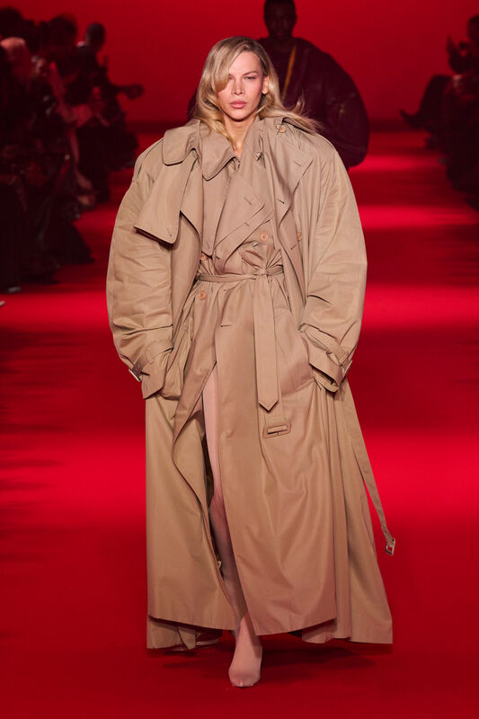 Vetements F24 042