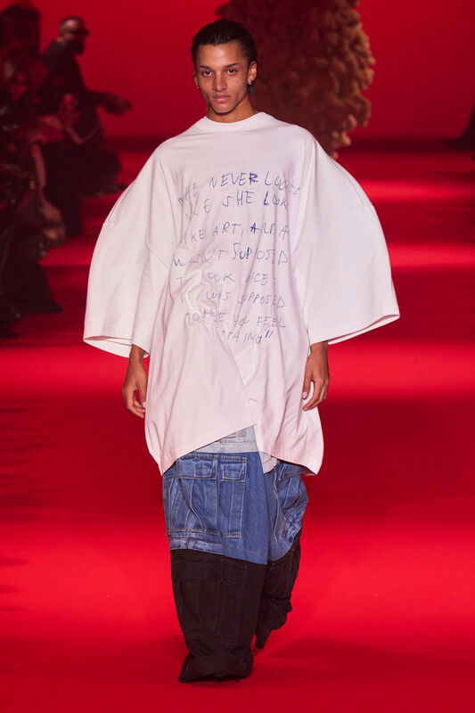Vetements F24 055