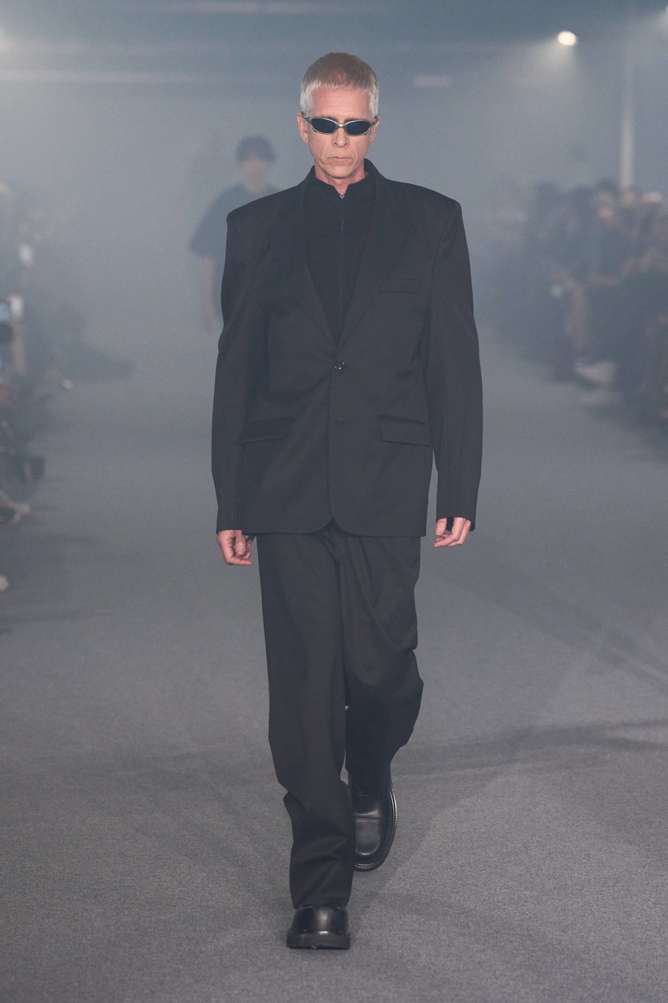 Vetements S25 014