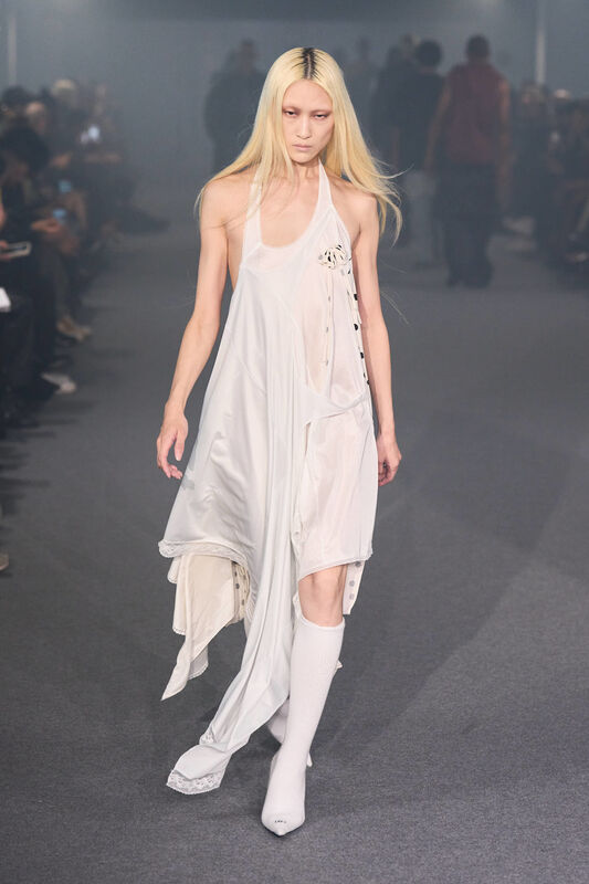 Vetements S25 025