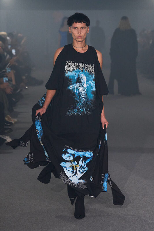 Vetements S25 030