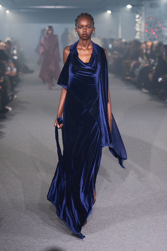 Vetements S25 050