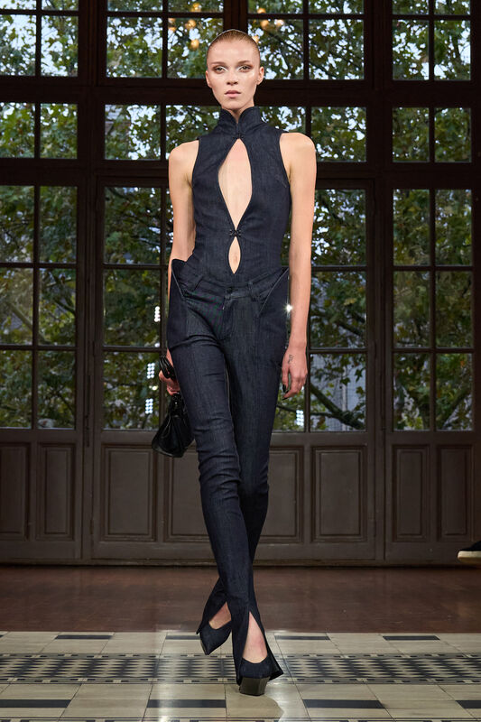 Mugler S25 024