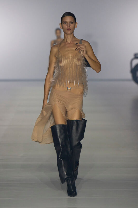 Mugler S24 007