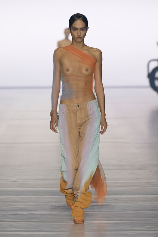 Mugler S24 021