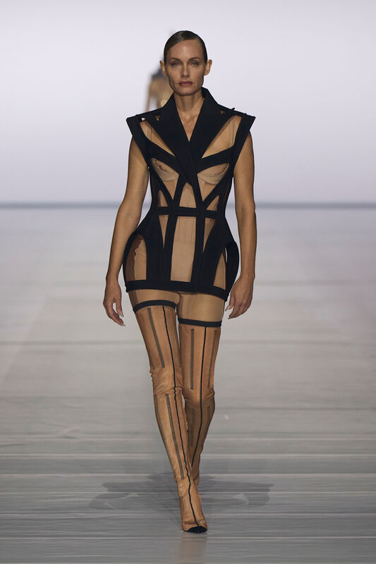 Mugler S24 033