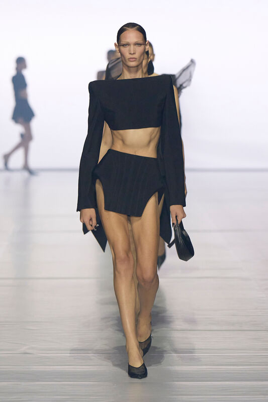 Mugler S24 040