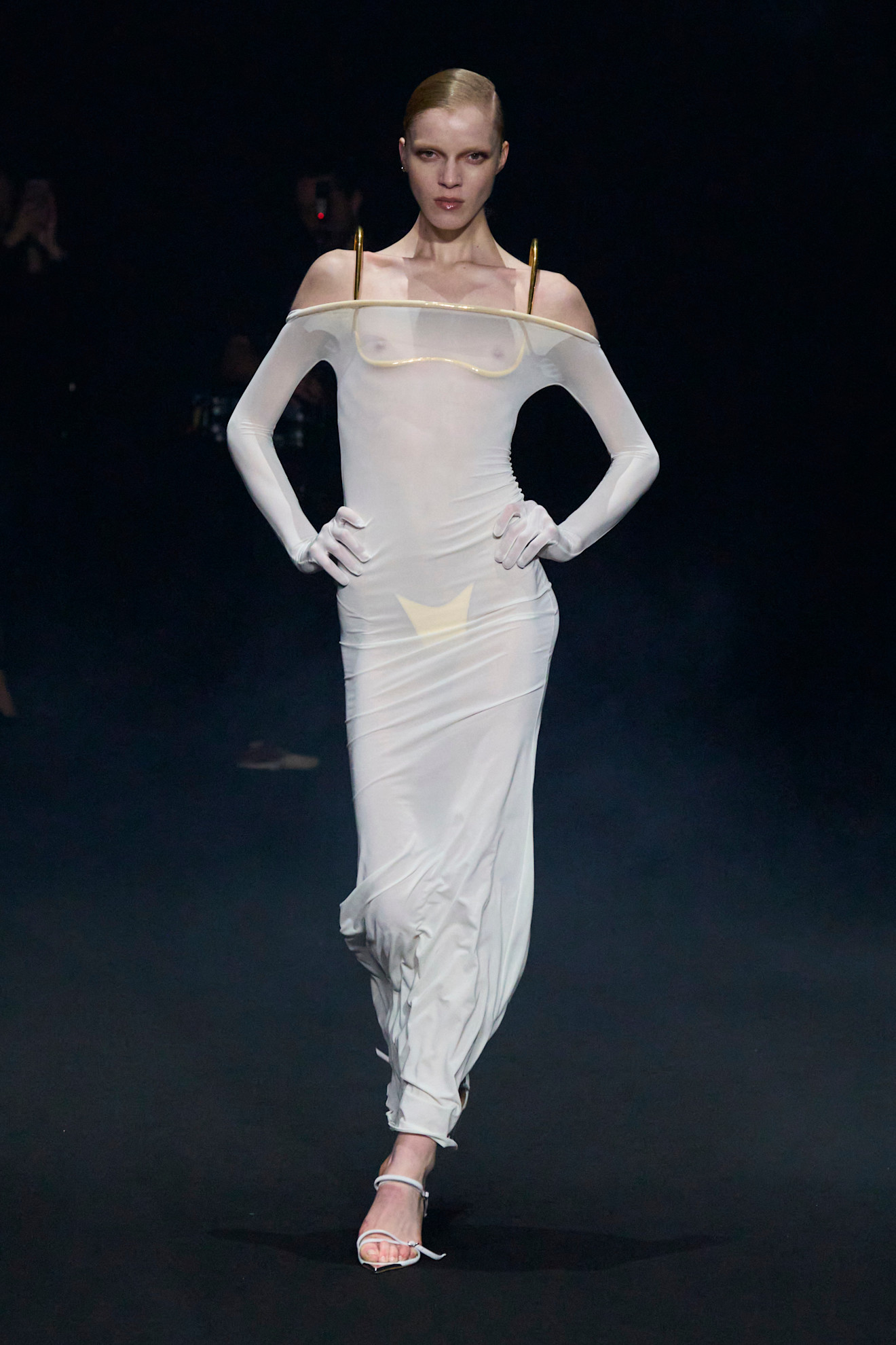 Mugler F24 039