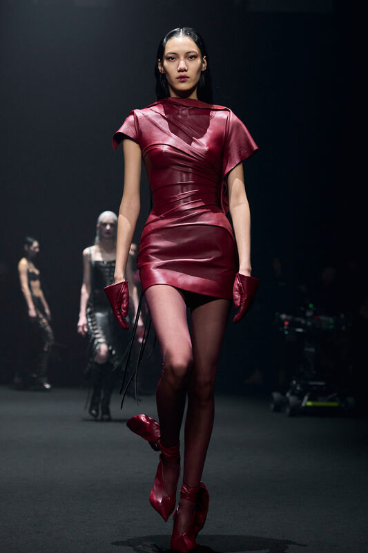 Mugler F24 004