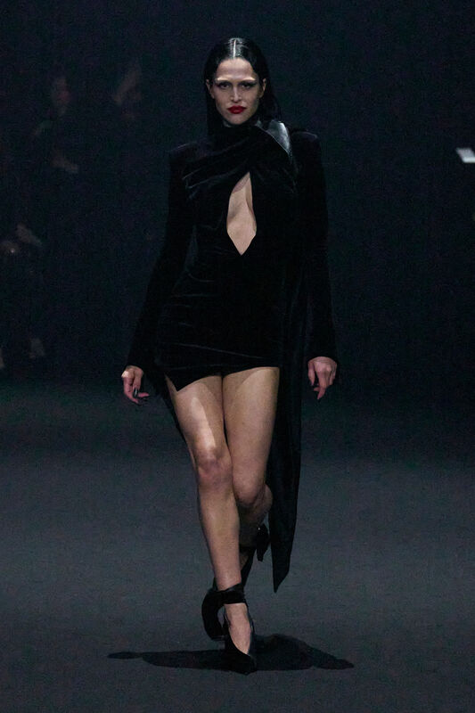 Mugler F24 014