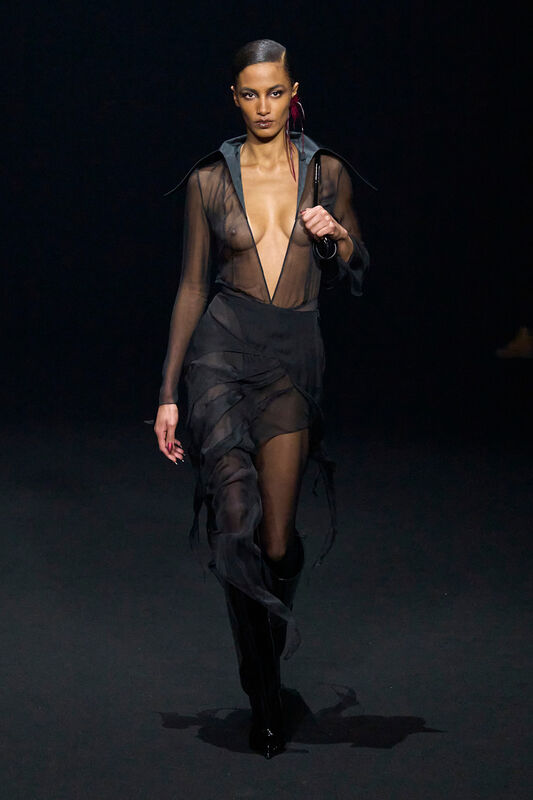 Mugler F24 023